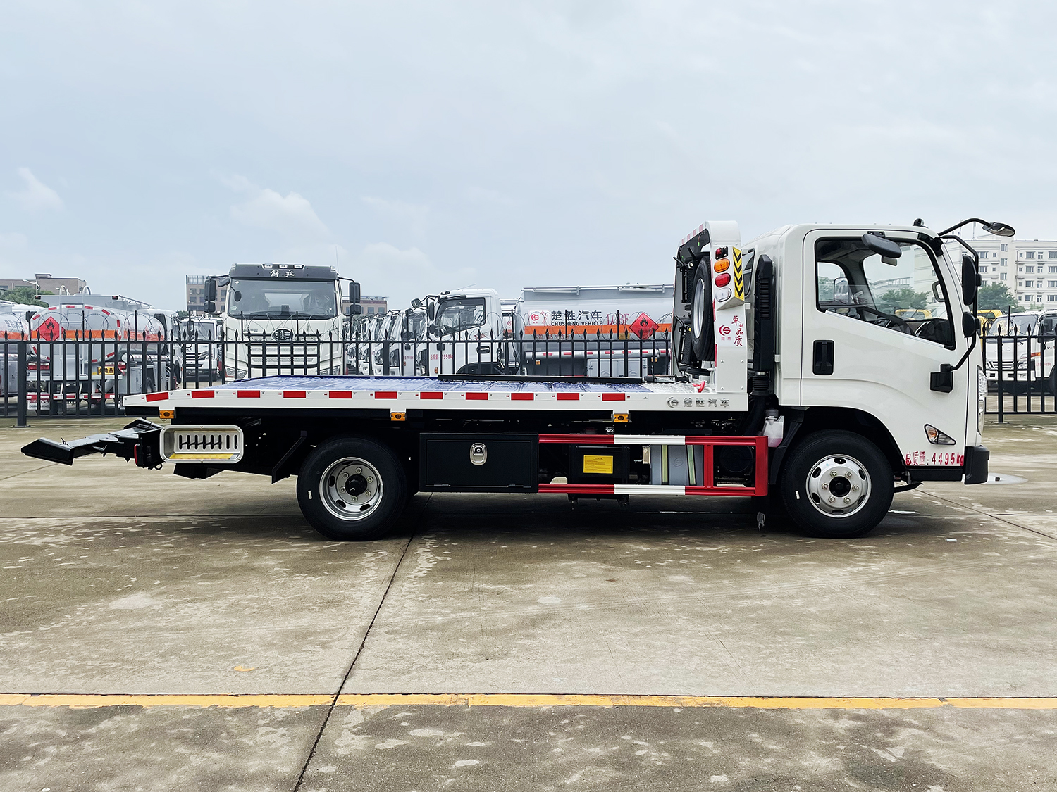 江铃凯运伸缩板清障车