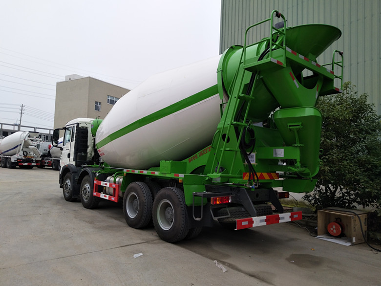 豪沃轻量化12-15方搅拌车价格