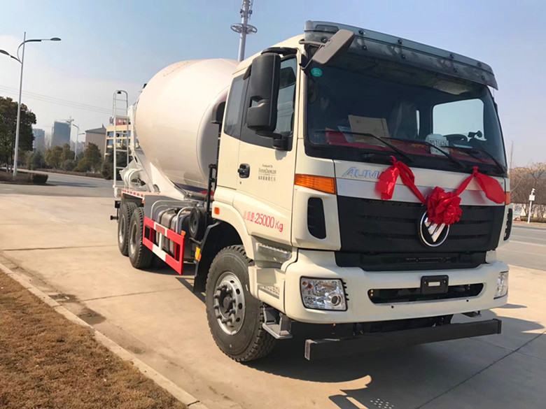 欧曼14方搅拌车价格