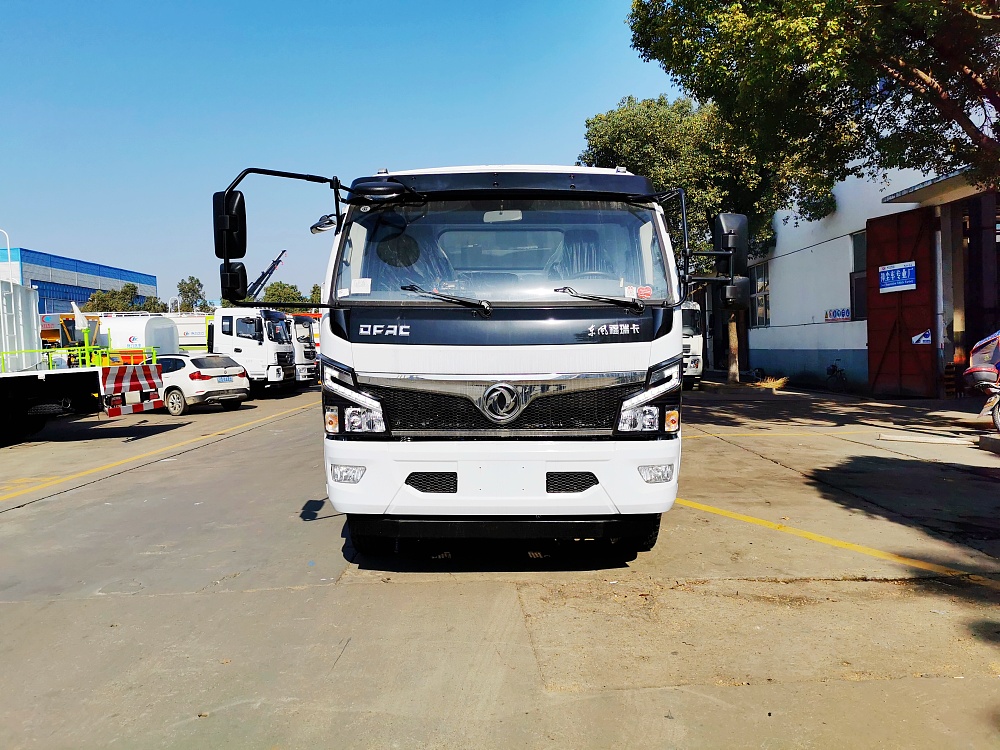 东风凯普特多功能雾炮车国六6.5立方/30-60米雾炮