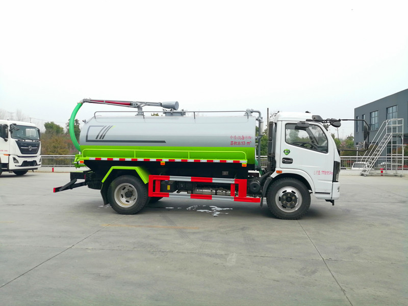 东风福瑞卡吸粪车（国六）