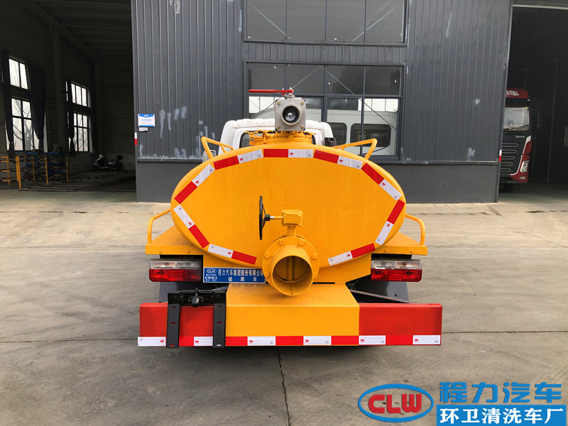 东风途逸吸粪车（国六）