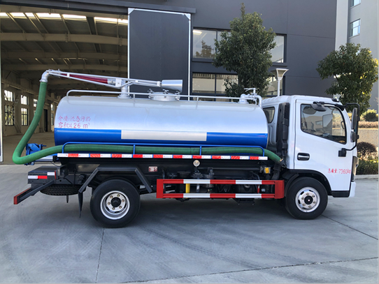东风小多利卡吸粪车（国六）