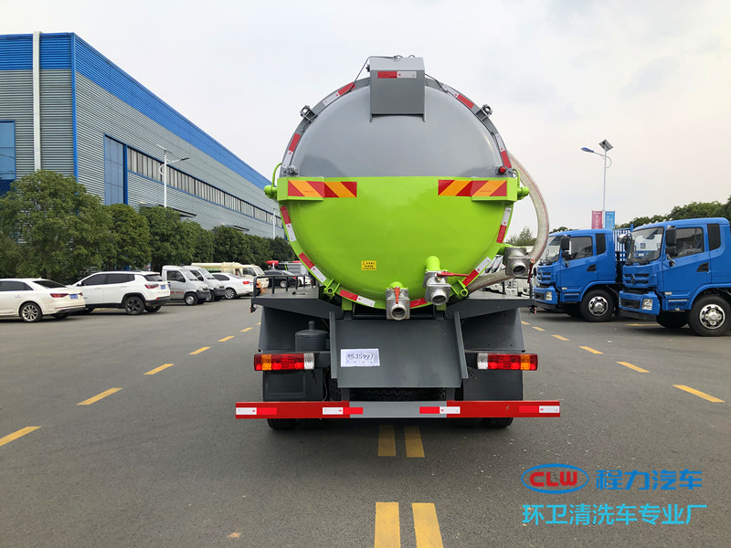 解放J6吸污车（国六）