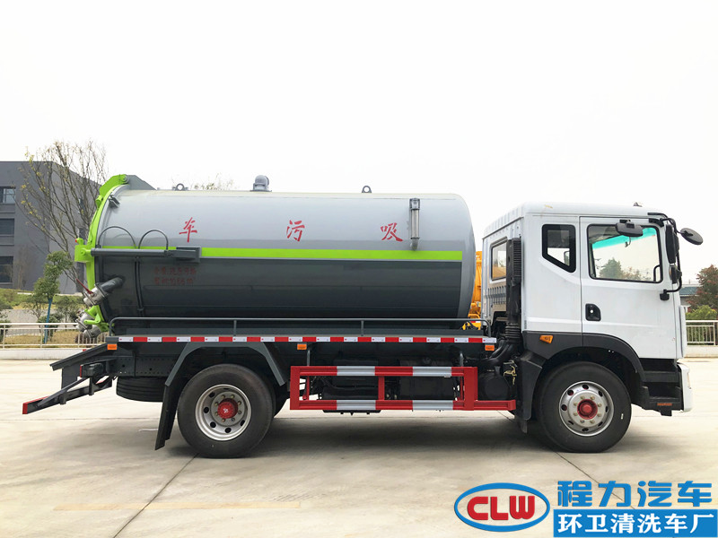东风D9吸污车（11.5方）