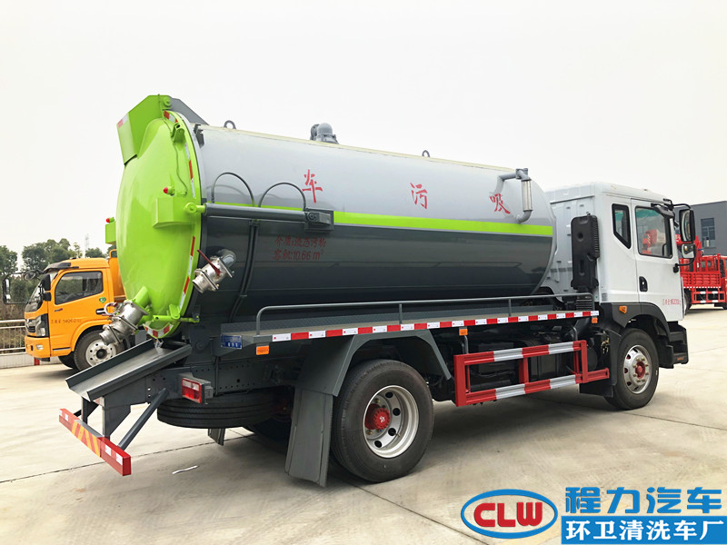 东风D9吸污车（11.5方）