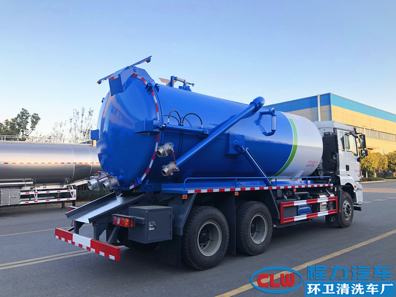 陕汽德龙后双桥吸污车（国六）