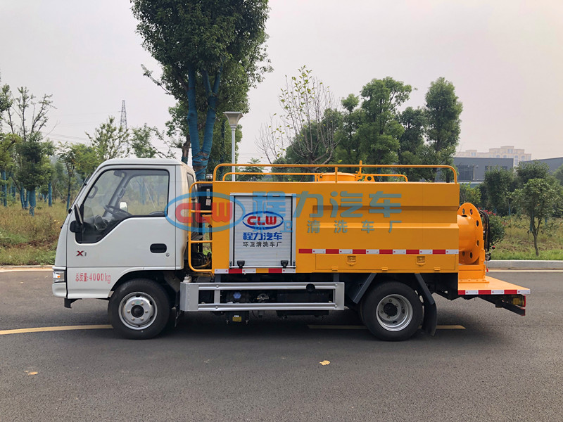 江淮康铃蓝牌高压清洗车 （大卷盘）