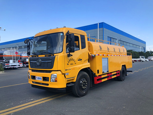 东风天锦清洗车（国六）大卷盘圆罐