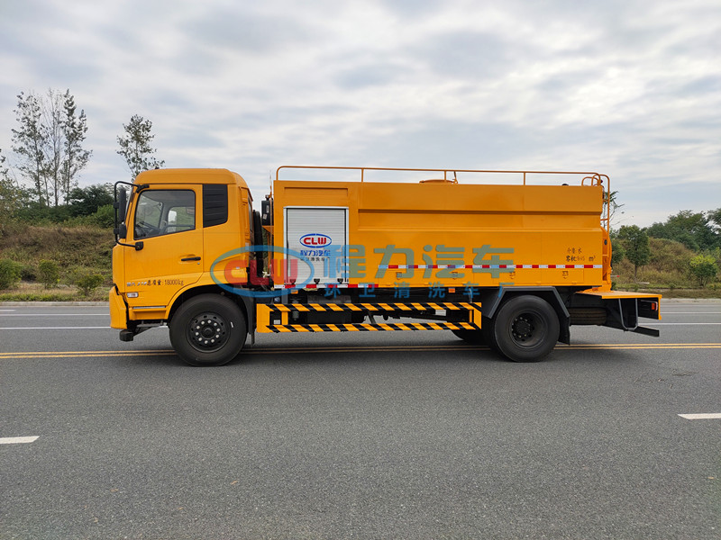 东风天锦清洗车（国六）大卷盘 新款