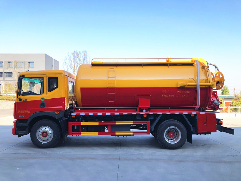 东风D9清洗吸污车（国六）