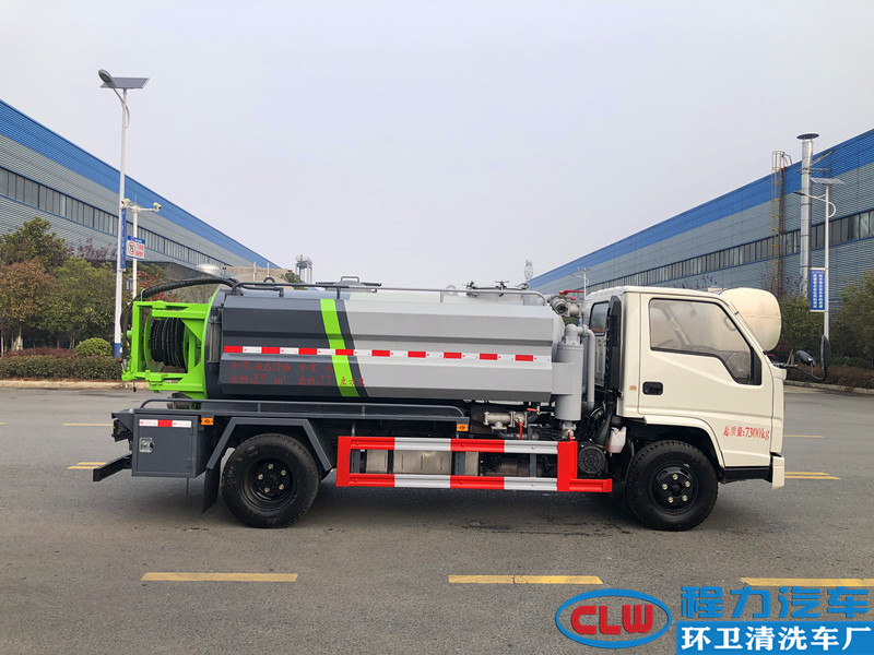 江铃顺达清洗吸污车（国六）