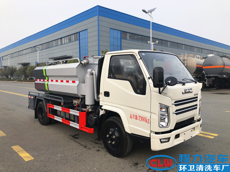 江铃顺达清洗吸污车（国六）