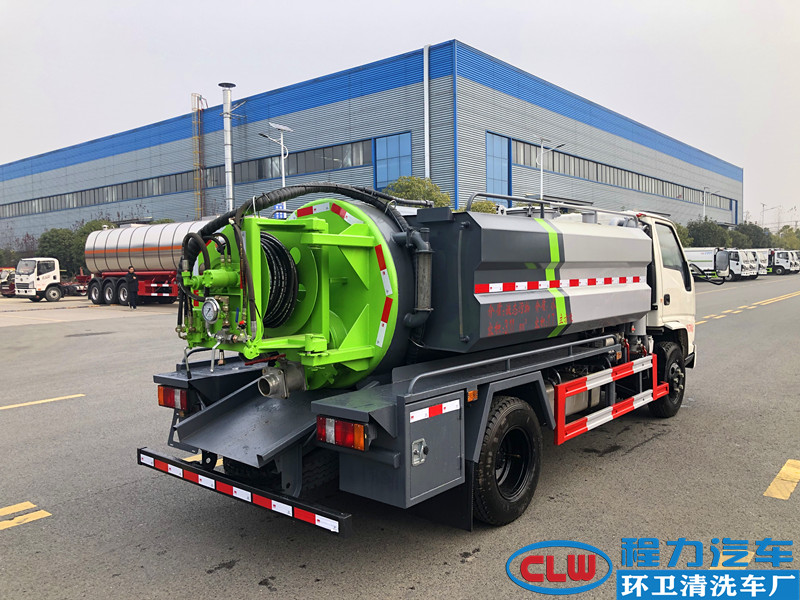 江铃顺达清洗吸污车（国六）