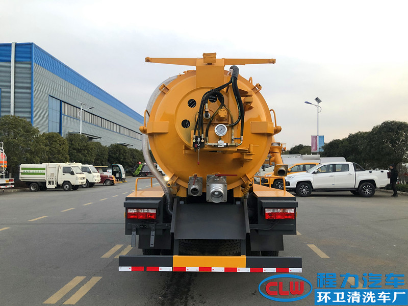 东风福瑞卡清洗吸污车（国六）一体罐