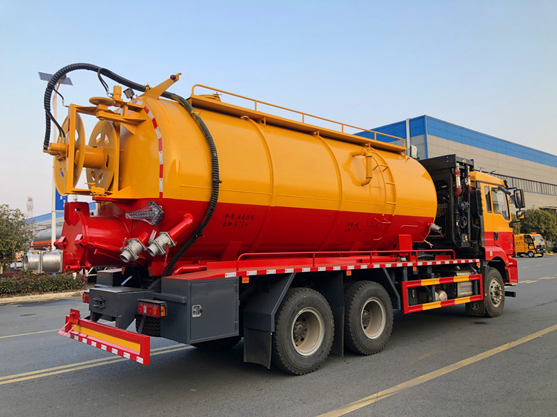 陕汽德龙后双桥清洗吸污车