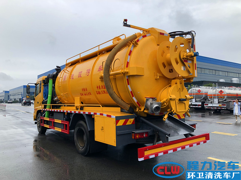 东风天锦清洗吸污车（国六） 带副发