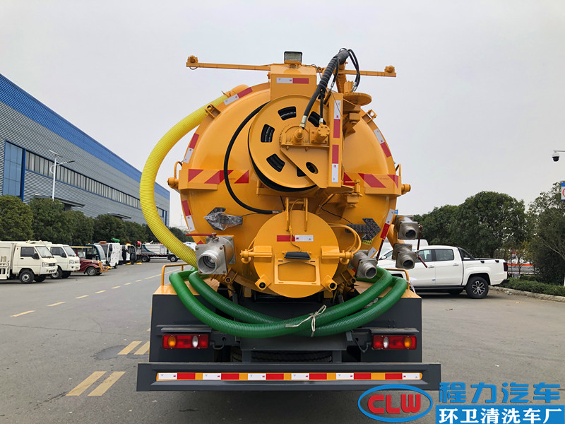 东风天锦清洗吸污车（国六） 带副发