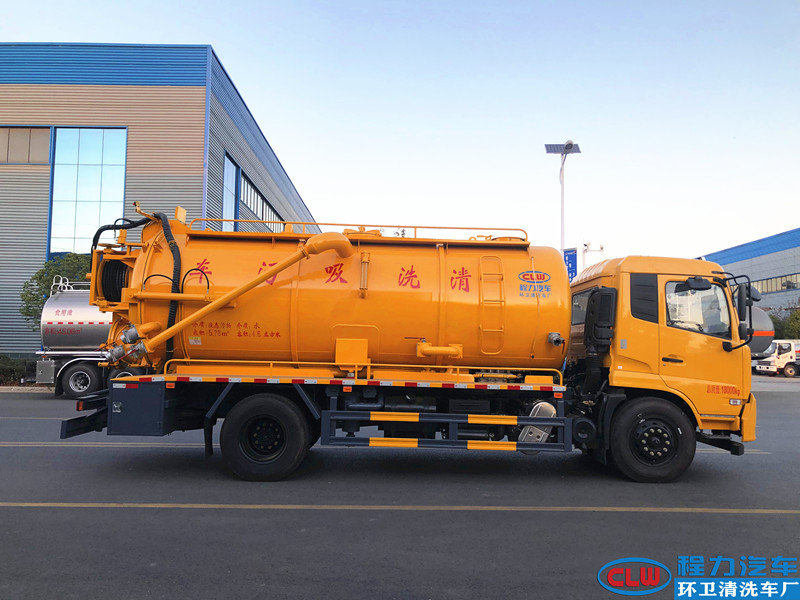 东风天锦清洗吸污车（国六）