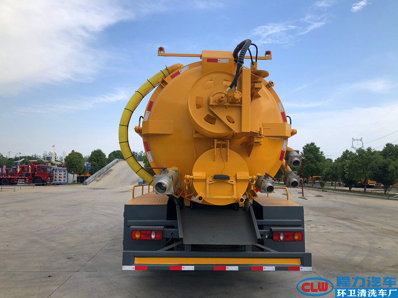 东风天锦清洗吸污车（国六） 带副发