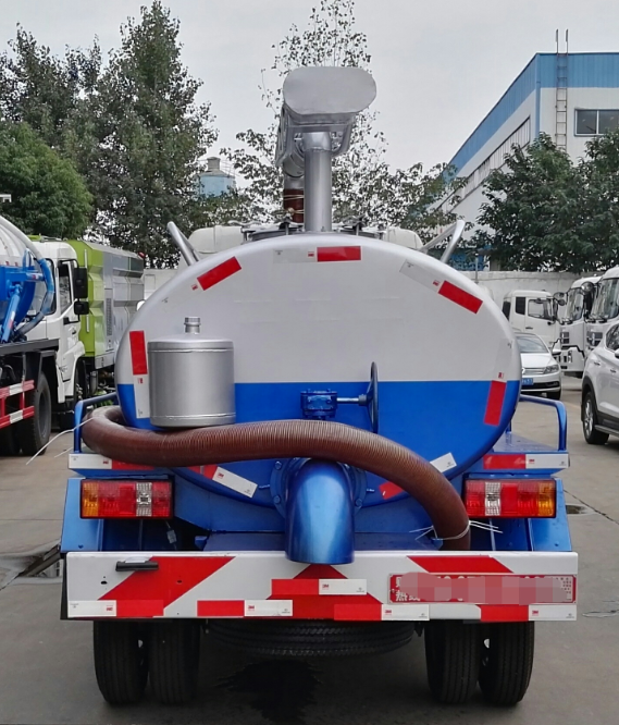 3方吸粪车